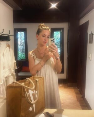 Yasemin Kay Allen Instagram - Spa dayyy 🍃😍 @clubmedphuket