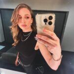 Yasemin Kay Allen Instagram - Ayrıntıda gizlidir.