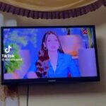 Yasmine Ezz Instagram – اسمعوا من الحاجة الجميلة السكر دة حضرتك اللي عسل 😂 دة انا حبيتك اوي ..
.سلملي علي تيتة يا نور وخلي بالك منها ❤️دة نور اعملوا زي نور @nourelhussini