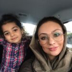 Yekta Naser Instagram - از محبت خارها گل ميشود؟ ... شما بهش اعتقاد داريد؟