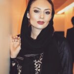 Yekta Naser Instagram - پر مدعايى همسايه حماقت است و بى پيرايگى طعمى دارد كه كمى دور از دسترس اما خوش است.(از كتاب درجستوجوى زمان از دست رفته جلد آخر :زمان باز يافته اثر هفت جلدى بى نظير مارسل پروست) عكس:سيما بشيرى