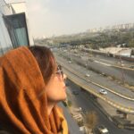 Yekta Naser Instagram - سكوتت را ندانستم نگاهم را نفهميدى نگفتم گفتنى هارو تو هم هرگز نپرسيدى #اردلان_سرفراز #يكتا_ناصر