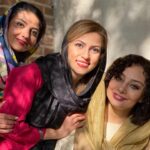 Yekta Naser Instagram - دوستاى خوبى كه مهرشون با عيار زمان محك ميخوره ميتونن هميشه براى روبراه شدن كارساز باشن و من چه خوشبختم براى داشتن شما .البته جاى يكى ديگه از قديميها خاليه😜