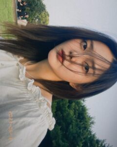 Yeo Joo-ha Instagram - Birds whisper🪽