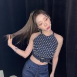 Yeonjung Instagram - 뮤직뱅크👖🎵