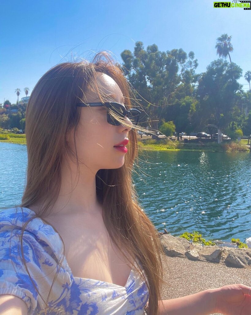 Yeonjung Instagram - 🌴✨😎