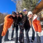 Yolanthe Cabau Instagram - Last day of 2023 ❄️🧡 love you all!!