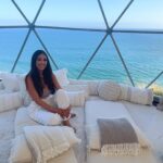 Yolanthe Cabau Instagram - Quiet the mind, and the soul will speak 🧘🏻‍♀️🌊