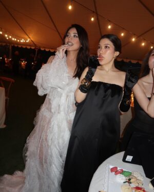 Yongwaree Anilbol Instagram - @landmee 
I remember walking into @landmee_official private lounge and saw the dress on the mannequin. I pointed it out and told you that this will be my wedding dress for the reception. I’m deeply grateful for you and your team for making this dress extremely beautiful. You asked me how naughty I want to look. I said ‘very naughty’ :) so I got what I asked. It was very funny to see people’s reactions when they first saw the dress🤣 Thank you p @landmee You have given me a thousand of advices about pregnancy and how to take care of the baby. Also, you have always been my rock. Padding my back when I was down. And telling how proud when you see me rise and going in the right direction. 

Love you xx