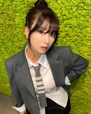 Yoon Bo-mi Thumbnail - 138.5K Likes - Most Liked Instagram Photos