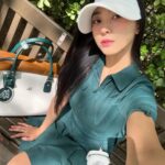 Yoon Bo-ra Instagram - 날씨와 너무 잘어울리는 더블플래그 ⛳️🌸 #광고 #doubleflag #더블플래그 #24ss @doubleflag_official