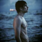 Yu Shirota Instagram - これくらいの肉体に戻りたいけど、現実はそんなに甘くない #サボりすぎた春 #継続は力なり #急な運動で腰痛発動 #痛くて眠れない #切なくて夏