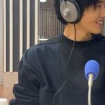 Yu Shirota Instagram - @jun_shison0305 くんの初々しいラジオパーソナリティの様子を独占公開！ #あまりに可愛いので見入っていたら #進行をとちって怒られました #反省してます #最後タイトルコール後の嬉しそうな笑顔よ #2分の1の魔法