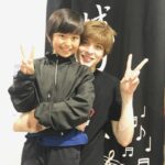Yu Shirota Instagram - お客様シリーズ⑨ チーム”エリザベート” 芳雄トート様＆育ルキーニさん! 偶然?にも同じ回を観に来てくれました!! 実は、芳雄くんとはまだミュージカルでは1度も”共演”出来たことないのです。一緒にやりたいなぁ「本当にすっごく面白かった!!」とミュージカル界のプリンスからお墨付きをいただきました☺︎ 余談ですが、この日は堂本光一さんも一緒に観劇して下さいました! 小学生の頃から「Kinki kids」の大ファンのわたくしは、それはもう感謝感激でした!! . 育は「羨ましい」というフレーズを含んだ感想をくれました。自分の中では、同じ役者からもらう最高の褒め言葉です。そして、7/3に発売する育のニューアルバム「MIRROR BALL’19!!」あの名曲をデュエットさせてもらってます!!こちらも聴いてねー!! . 成河ルキーニ!! めちゃくちゃ深い所まで潜って観てくれて、感想もいかにも演劇を心から愛している成河くんらしい、完全に的を射た、恐らくアメリカ人じゃないと感じないような所をしっかりと汲み取っていて、流石の一言。ダイアンもビックリすると思う。そして大絶賛してくれて、めちゃんこ嬉しかった☺︎ . 瀬奈ザベート様!蘭ザベート様！夜クマさん!えりちゃん！ 瀬名さんとは2010年の”エリザベート”で出来上がっているカンパニーの中、数少ない新参者として参加し、さまざまな感情を共有し合った仲。懐かしや、、瀬名さんおコムさんのお二人が、僕の初めてのエリザベート様。宝塚時代、いつもする側だった姫様抱っこ。初めてされる側になった時、とても照れていらしたのが印象的。笑 . 蘭ちゃん!15.16年のエリザを共に戦い抜いた大切な仲間。 毎度だけど、トートって化け物を作るためには、エリザベート様のお力が必要。時に正反対な、時に鏡合わせのような、いびつで繊細な関係性は、観れば観るほどハマっていくよね(誰目線やねん) . 偶然にも昼クマさん、えりちゃんは”ブロードウェイと銃弾”もご一緒でした!そこでもしっかり絡みがあったお2人。すでに懐かしやぁ、、クマさんの「リブステーキ」とえりちゃんの「売れてねぇのかよ!」が大好き。(わかるかな？笑) . しゅがー！エリザのフランツ役で、深さ豊かさを兼ね備えた声で、華々しくデビューした同級生。今やミュージカルの代名詞”レミゼラブル”で主役ジャンバルジャンを演じる男に。あだ名はプーさん笑 この人も本当に面白い。そして声帯オタク。(これめちゃんこ褒めてる)残りの公演も頑張ってね☺︎ この日は我らがルドルフ、たいがも来てくれました☺︎更なる成長を遂げたと噂に聞いているので、観るのがとっても楽しみ!! . 安倍ちゃん!エリザの革命家の1人。そして自ら”劇団ぼるぼっちょ”を立ち上げ、精力的にミュージカルを製作しているカッコいい仲間!!残念ながらタイミング合わずまだ一度も観に行けていないけど、必ずや行くからねー!! . 千夏ちゃん! 15.16年のエリザでご一緒しました☺︎ プリンシパルがダブル、トリプルキャストな中、100回を超える公演を見事にこなしていて、あたしゃアンサンブルの皆様には頭が上がりません笑皆様の支えがあって、成り立っています。 (役付きでシングルの方々もいらっしゃいますが)またご一緒しませう! . りこ! もまた、この作品を支える素晴らしいアンサンブルの1人!そして同級生!物語冒頭の小さな子供役と、精神病院のシーンのギャップが半端じゃないこと。一人で何役も演じるアンサンブル様は本当に大変です。 ちなみに本名は”もとこ”です笑 . 真瀬! なんか苗字で呼ぶと距離感あるよね、、でももはや”まなせ”があだ名みたいなものなの。ごめんなさいね(誰に対しての謝罪やねん) 彼女の精神病棟のシーンでの”フェイクエリザベート”は素晴らしいわよ!(今年もやってるよね？)本当エリザ観に行くの楽しみや☺︎ . けんちゃーん!! まぁなんて可愛いこと。天使のような少年ルドルフでした。いつまで経っても”可愛い”が続いてるの凄いよね笑 お兄ちゃんの清史郎も”天地人”で共演してから、ずっと成長を見続けてるけど、憲史郎の成長も本当に楽しみ☺︎ . そして!!その日本一チケットが取れないミュージカル”エリザベート”の演出を手掛けていらっしゃる小池先生!! このお方の、作品に対する情熱、そして”魅せる美学”に対するこだわりとセンスは、もう素晴らしいの一言です。 ミュージカルの世界において、今日の僕があるのは、小池先生がチャンスを下さったおかげです。トート、ロミオと立て続けに、素晴らしい演目の役柄を演じられたのは、小池先生のおかげでございます。 (城田トートが好きだって人は、 小池先生に心から感謝しましょう笑) いつか、またトートに挑戦できる日が来ますように、、 お忙しい中ご観劇ありがとうございました!! . #ピピン #井上芳雄 さん #堂本光一 さん #山崎育三郎 さん #成河 さん #瀬奈じゅん さん #蘭乃はな さん #朝隈濯朗 さん #福田えり さん #佐藤隆紀 さん #京本大我 さん #安倍康律 さん #安岡千夏 さん #真瀬はるか さん #折井理子 さん #加藤憲史郎 さん #小池修一郎 さん #お客様シリーズ