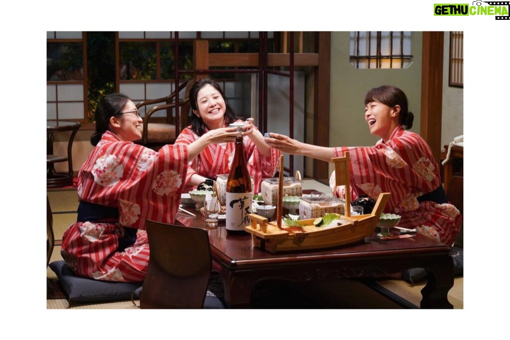 Yuko Oshima Instagram - 東京タラレバ娘2020 視聴していただき ありがとうございました！！ 放送される日が楽しみで仕方なかったけど 終わってみるととっても寂しい。。 でも 40になっても 50になっても 60,70になっても たらればつまみに女子会するぞー🍻💕 というわけで タラレバ娘は永久に不滅なり ですね💃💃💃 しあわせの定義なんて人それぞれ、 バカして、笑って、日々過ごしていきましょう✨
