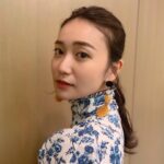 Yuko Oshima Instagram – PFFのオープニング上映で
世界最速で
「生きちゃった」が
公開されました

いつもおめかしさせてくれてありがとうございます💋
Stylist : @dodo_chiharu 
Hair&make : @george828 

#生きちゃった
#公開日は10月3日
#allthethingsweneversaid