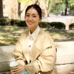 Yuko Oshima Instagram – 「“救世主”か”怪物”か 
始動！AI進化論」
5月5日(日) 19時〜 BSテレ東で放送されます
人工知能を研究する大学教授、各企業に
取材してまいりました!!
進化していく世界中の技術と私たちの生活がどう関わってともに歩んでいくのか
ヒントになる番組になっています🎀

ぜひ、ご覧ください

#2枚目の写真は
#もっとこっちに寄りなよって
#メイクさんを引き寄せている
#思いと裏腹な表情しちゃうAI優子です