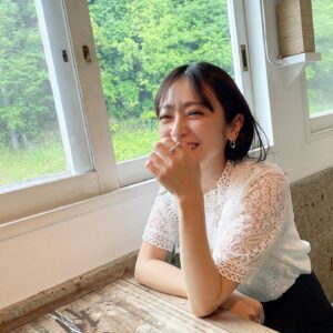 Yumi Adachi Instagram - 🤍💚🤍
情熱大陸、
密着していただいた半年間。
ありがたかったです。
これから私、どうなるのか。
人生まだまだこれからかな。