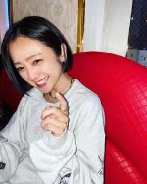 Yumi Adachi Instagram - ❤️❤️❤️
笑うと青筋出るの、
なんとかしたい🤣