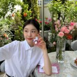 Yuna Kim Instagram - NEW 미스디올 퍼퓸🎀 #디올향수 #미스디올 #미스디올퍼퓸 #MISSDIOR #LOVEOUTLOUD #MISSDIORPARFUM @dior