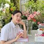 Yuna Kim Instagram - NEW 미스디올 퍼퓸🎀 #디올향수 #미스디올 #미스디올퍼퓸 #MISSDIOR #LOVEOUTLOUD #MISSDIORPARFUM @dior