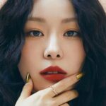 Yuna Kim Instagram - 🖤