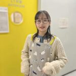 Yuuka Kageyama Instagram - 本日も『#春になったら 』撮影に臨んでおります🌸 助産院でのお洋服も段々と薄く色鮮やかになっていき、春がもうすぐそこにあることを感じさせられます。 さようならを伝える心の準備、しておかないとなぁ。 聡美さんが奈緒さんと私に素敵な雛祭りプレゼントをくださりました🎎 もけもけのブラウンベアーちゃん🧸 家にあった湯たんぽベアーちゃんとたまたま同じスタイルだったので並べて飾ってみました🤍 本当にありがとうございます！！ 8話は3/4 22:00〜放送です📺⚡️ ではまたね。
