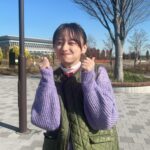 Yuuka Kageyama Instagram - テレビ東京ドラマ25『ハコビヤ』ご視聴いただきありがとうございました！🚗 新しい人生のスタートを切ったこのタイミングで、挑戦的な作品とキャラクターに選んでいただけたご縁に感謝してもしきれません。 スケジュールなどなかなかに厳しい条件を皆さんと一丸となって乗り越えながら、このドラマの作り手の1人として杏奈というキャラにこだわり続けた撮影期間は、今後の人生でも大きな糧になっていくと思います。 ‍この作品を通して「人の想いに触れようとすることの尊さ」や「自分の心を信じて進んでいくことの大切さ」といった私たちの願いがみなさまのもとに届きますように。 そして届けられた先で、さらなる花を咲かせていきますように。 感想をぜひSNSなどで共有いただけたら幸いです。「ここで、またバイトしたいんですけど」って杏奈が言ってます☺️笑 この世界のどこかでお荷物を丁重にお届けしているハコビヤさんたちが、またみなさまのもとを訪れますように🍀 右も左も分からない私をあたたかく見守り大きな背中を見せ続けてくださった田辺さん、 こだわってこだわり抜いて常に前を向き続けて一緒に作品を作ってくださったハコビヤチームのみなさん、 最終回まで見届けて、たくさんの声を私たちにも届けてくださったファンの皆さん、 本当に本当にありがとうございました！ これからも何卒、よろしくお願いします！ #ハコビヤ #影山優佳
