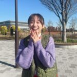 Yuuka Kageyama Instagram - テレビ東京ドラマ25『ハコビヤ』ご視聴いただきありがとうございました！🚗 新しい人生のスタートを切ったこのタイミングで、挑戦的な作品とキャラクターに選んでいただけたご縁に感謝してもしきれません。 スケジュールなどなかなかに厳しい条件を皆さんと一丸となって乗り越えながら、このドラマの作り手の1人として杏奈というキャラにこだわり続けた撮影期間は、今後の人生でも大きな糧になっていくと思います。 ‍この作品を通して「人の想いに触れようとすることの尊さ」や「自分の心を信じて進んでいくことの大切さ」といった私たちの願いがみなさまのもとに届きますように。 そして届けられた先で、さらなる花を咲かせていきますように。 感想をぜひSNSなどで共有いただけたら幸いです。「ここで、またバイトしたいんですけど」って杏奈が言ってます☺️笑 この世界のどこかでお荷物を丁重にお届けしているハコビヤさんたちが、またみなさまのもとを訪れますように🍀 右も左も分からない私をあたたかく見守り大きな背中を見せ続けてくださった田辺さん、 こだわってこだわり抜いて常に前を向き続けて一緒に作品を作ってくださったハコビヤチームのみなさん、 最終回まで見届けて、たくさんの声を私たちにも届けてくださったファンの皆さん、 本当に本当にありがとうございました！ これからも何卒、よろしくお願いします！ #ハコビヤ #影山優佳