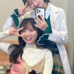 Yuuka Kageyama Instagram - 本日1/8 23:15〜放送のテレビ朝日『激レアさんを連れてきた。』にて研究助手（代理）を務めております👩‍🔬🧪 大好きな番組であるだけにガチガチに緊張してしまっていた私に、いつもお世話になってる御三方やスタッフさんがあたたかく声をかけてくださって本当に嬉しかったです！ 今週の激レアさん、『ショーアウフグース』の世界、ぜひぜひお楽しみください✨ そして、いつも会ってるあなたに仕事先で出会う、そんな日がいつか来たらいいなあなんて、話してたけどこんなに早く叶うとはだったね☺︎ 今年もよろしく、こないだ会ってるけど。笑