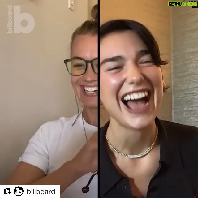 Yvonne Strahovski Instagram - Oh and @dualipa and I did this thing. No big deal. She claims she is the world’s biggest Handmaid’s Tale fan. I put her to the test 😜 @dualipa it was a pleasure meeting you ❤️ someone give this woman a trophy for watching The Handmaid’s Tale FOUR TIMES. Oh, & my super cute Tshirt by my bestie @_thecactusdream_ ❤️