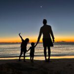 Yvonne Strahovski Instagram - A sunset series. Heart explosion. Complete with Moon, Jupiter & Venus (or was it Mars?:) Thanks @jennbrowntv ♥️ 🌙