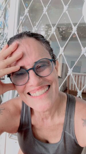 Zélia Duncan Instagram - Fui e voltei! @sao_silvestre , aqui vou eu! @coachluizdeargila