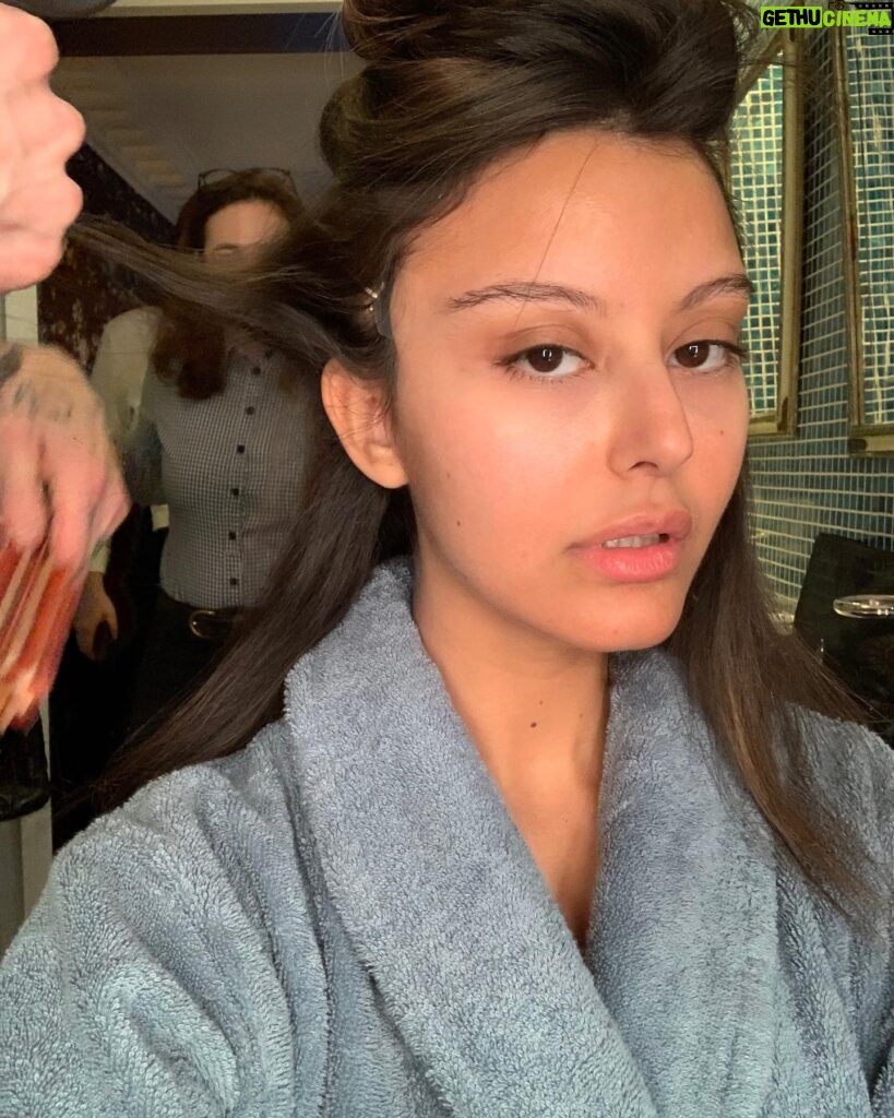 Zahia Dehar Instagram - Before /After hair and makeup 💄 @jeanmicheldacquin @alexis__mercier 🩷