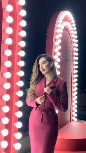 Zahraa Sami Instagram - Supercell 7th anniversary ✨ 

ذكرى تأسيسها السابعة ، تقف شركة سوبرسيل كنموذج للتميز و الإلهام ، بفضل رؤيتها الرائدة وجهود فريقها المتفاني ❤️ 

#سوبرسيل 
#احنا_المستقبل