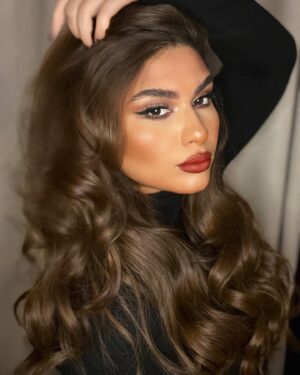 Zainab Ghazi Instagram - اسمع بإذنك مو إذن غيرك.. وشوف بعينك مو عين غيرك!