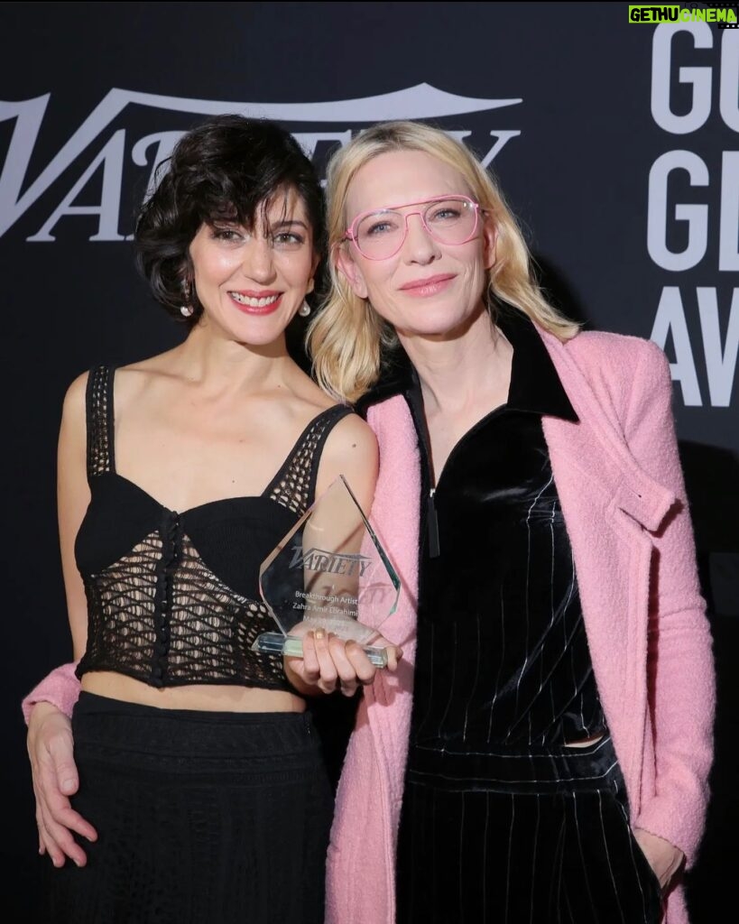 Zar Amir Ebrahimi Instagram - TBT May 23’ @festivaldecannes #SHAYDAfilm EP Cate Blanchett presented the Breakthrough Artist Award to our star @zaramirebrahimi at the @variety x @goldenglobes event 💫 @sonyclassics @dirtyfilms #womeninspiringwomen #cateblanchett #zaramirebrahimi 📷 Pierre Suu (Getty Images)