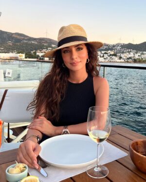 Zarifa Mgoyan Thumbnail - 27.7K Likes - Most Liked Instagram Photos