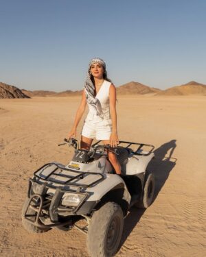 Zehra Yılmaz Instagram - Dump from Egypt 🧡