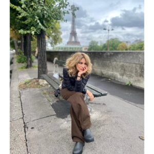 Zerrin Tekindor Instagram - #Paris 🇫🇷 - #London 🇬🇧