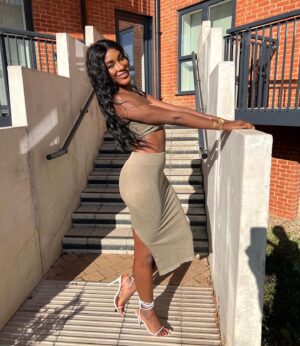 Zeta Morrison Instagram - Outrageous ting @FashionNova
•
#FashionNovaPartner