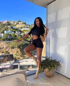 Zeta Morrison Instagram - Single black female addicted to retail.