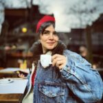 Zeynep Çamcı Instagram -