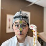 Zeynep Çamcı Instagram - 👩🏻‍⚕️23 Nisanda bana koltuğunu emanet eden sevgili Samet Hocam’a teşekkür ederim. :) 🌹♥️ Kafa lambam efsane. :) 📿 @drsameterinc