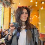 Zeynep Çamcı Instagram - ♥️☕️