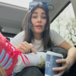 Zeynep Çamcı Instagram - 🌼💙♥️