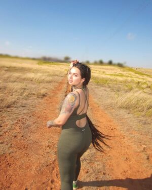 Zhavia Instagram - @fashionnova 🌼🌼🌞💛 country girl 🤠
