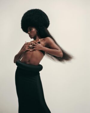 Ziwe Fumudoh Instagram - @tidalmag

Photography
@myrthegiesbers, @silvertooth.co
Stylist
@tiffanistyles
Hair
@jadisjolie
Makeup 
@n.colebueno
Manicurist
@Nails_byely
Words
Jaelani Turner-Williams
Producer
@jessicamhodgson
Entertainment Director
@muzam_agha