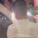 Zuhal Topal Instagram - Hadi bakalım hoşgeldin yeni yaşım…😍Yeni heyecanlarım, yeni telaşlarım, yeni anılarım, yaşanmışlıklarım, yeni doğrularım, yanlışlarım, hep koruduğum en iyi yanım içimdeki çocuğum, yaramazlıklarım, yeni başarılarım, yeni hüzünlerim, mutluluklarım hoş gelin.🙏 Hepsini sevgiyle kucaklıyorum ve hepinize güzel dilekleriniz için çok teşekkür ediyorum iyi ki varsınız sizlerle;sevgili eşimle,ailemle yaş almak ne kadar güzel o kadar şanslı hissediyorum ki 👻iyi ki doğmuşum 🧿❤️