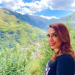Zuhal Topal Instagram - Burası İsviçre değil Trabzon ⛰ Adeta kartpostal gibi❤️Mutlaka görülmeli😉 #trabzon #hamsiköy #mutlupazarlar